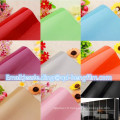 Film en PVC rigide Solid Color Self Adhesive PVC Contact Paper Shelf Liner Peel &amp; Stick Wallpaper